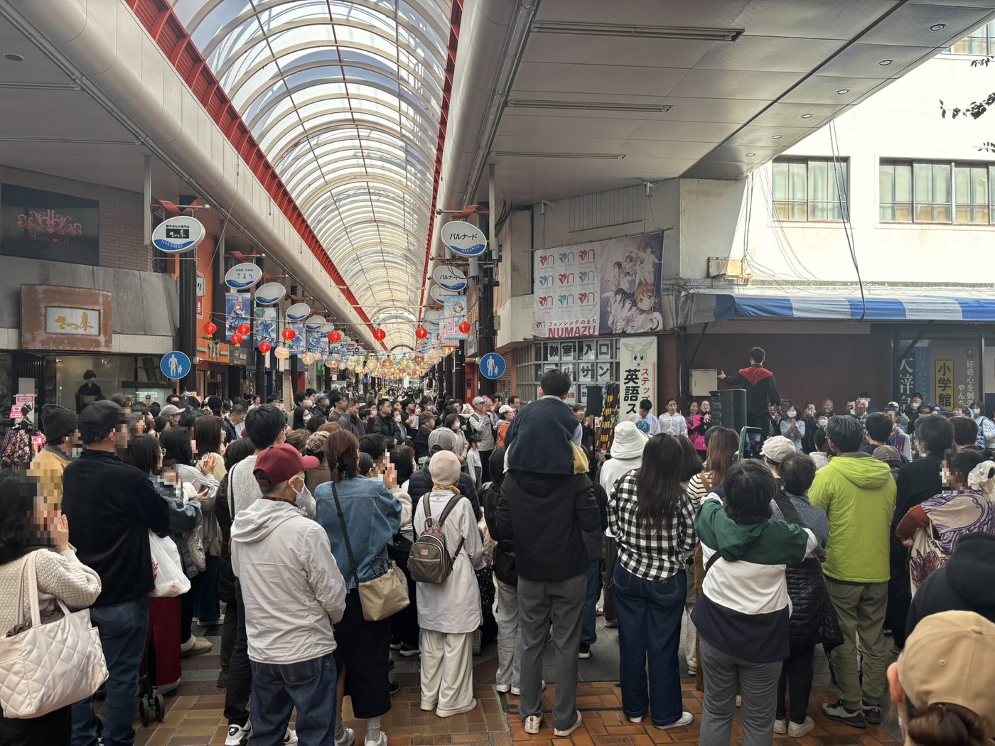 にぎわうイベント会場の様子4